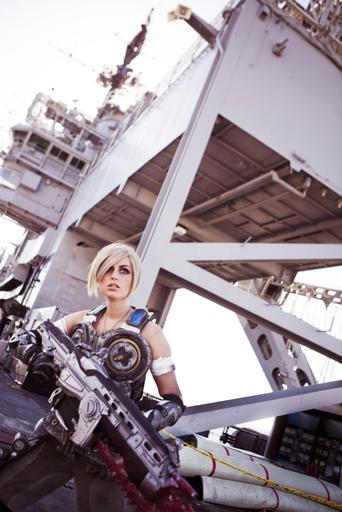 Gears of War 3 - Косплей Ани Страуд (Meagan Vanburkleo and Jessica Nigri) UPD